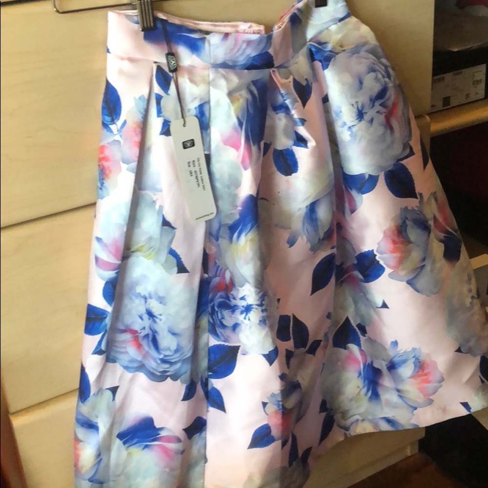 Chi Chi Skirt